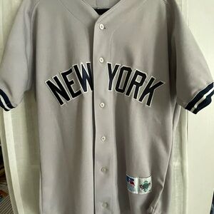 New York Yankees Away Derrick Jeter Russell Athletic Baseball Jersey